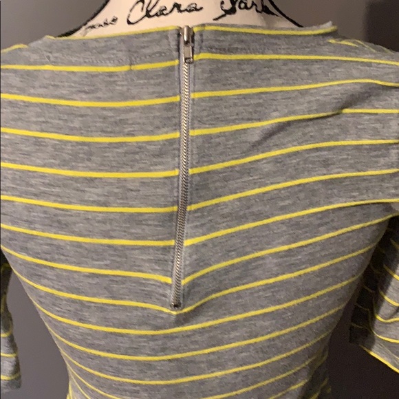 Green Envelope grey and yellow stripe shirt small - Picture 3 of 3